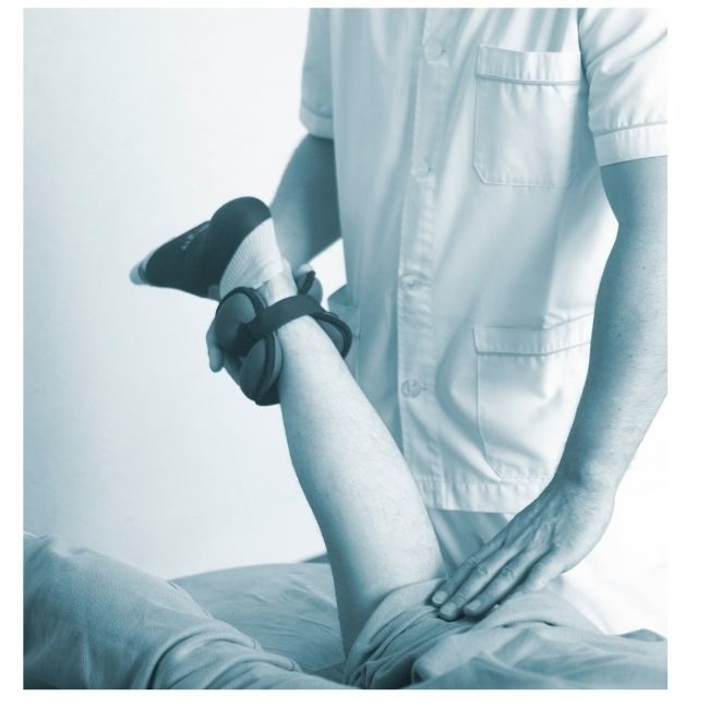 healing knee pain with physical therapy movement